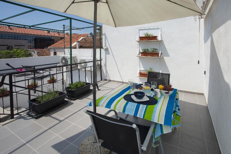 Apartment Alma Split Extérieur photo